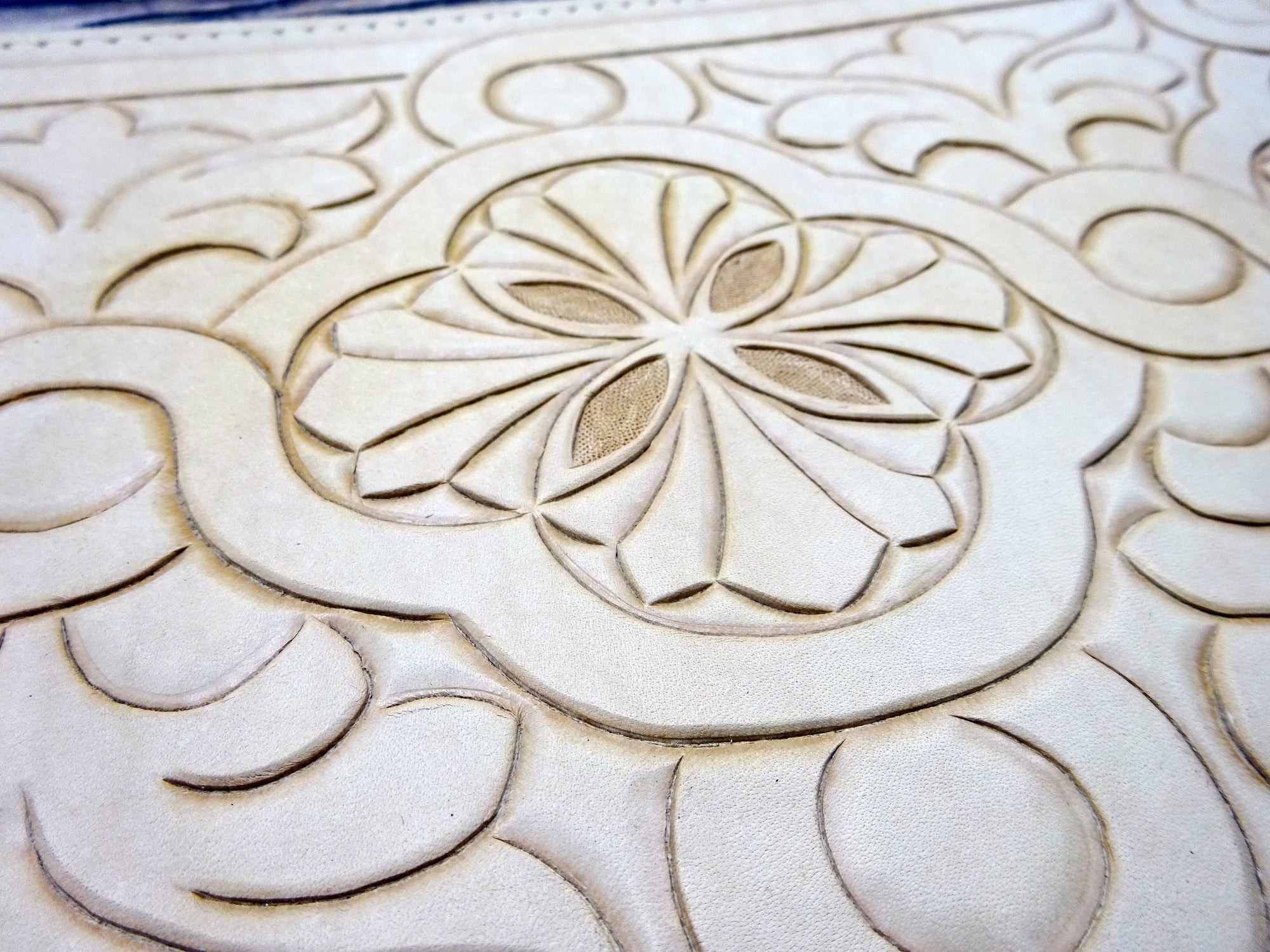 Tooled Flourish Add-On - Falcon Travelers