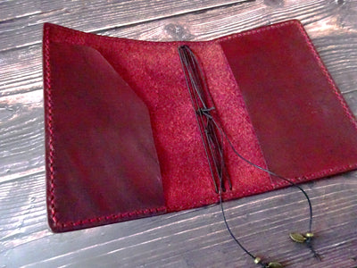 Showcase #34, A6 professional, Traveler's Notebook, Falcon Travelers, traveler's notebook, leren notitieboek, leer bewerken, leatherwork