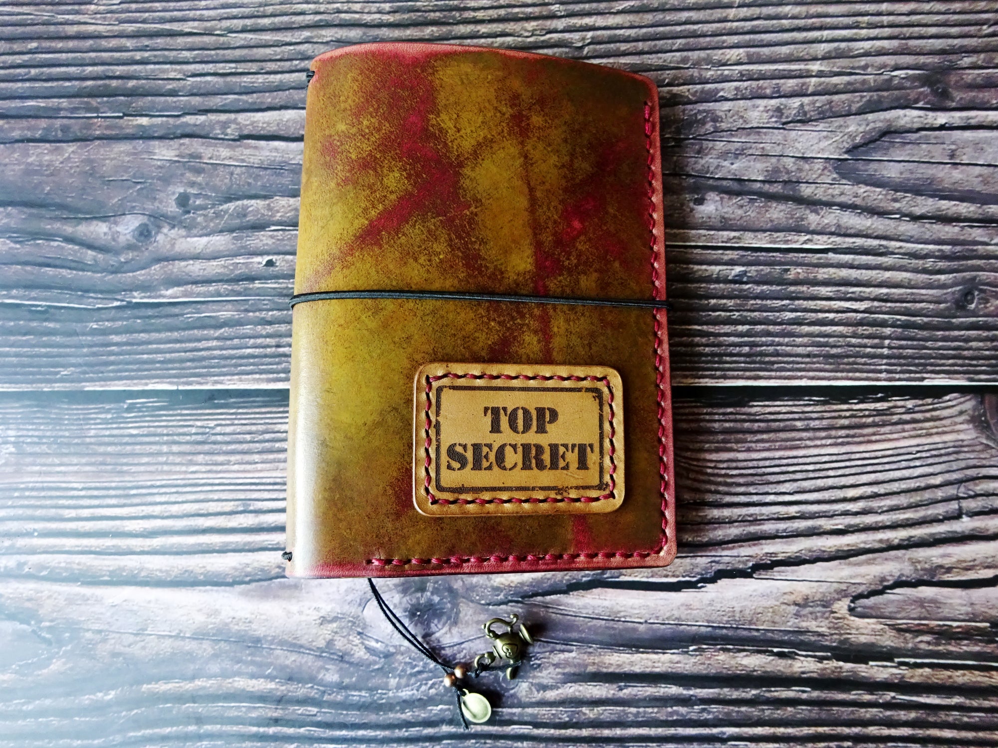 FN Professional, Showcase #057, Traveler's Notebook, Falcon Travelers, traveler's notebook, leren notitieboek, leer bewerken, leatherwork