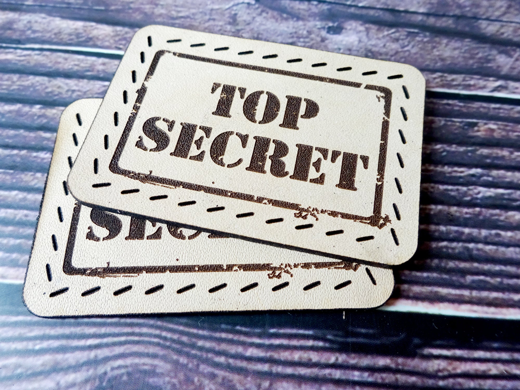 Leather Patch, Top Secret, Leather Accesories, Falcon Travelers, traveler's notebook, leren notitieboek, leer bewerken, leatherwork