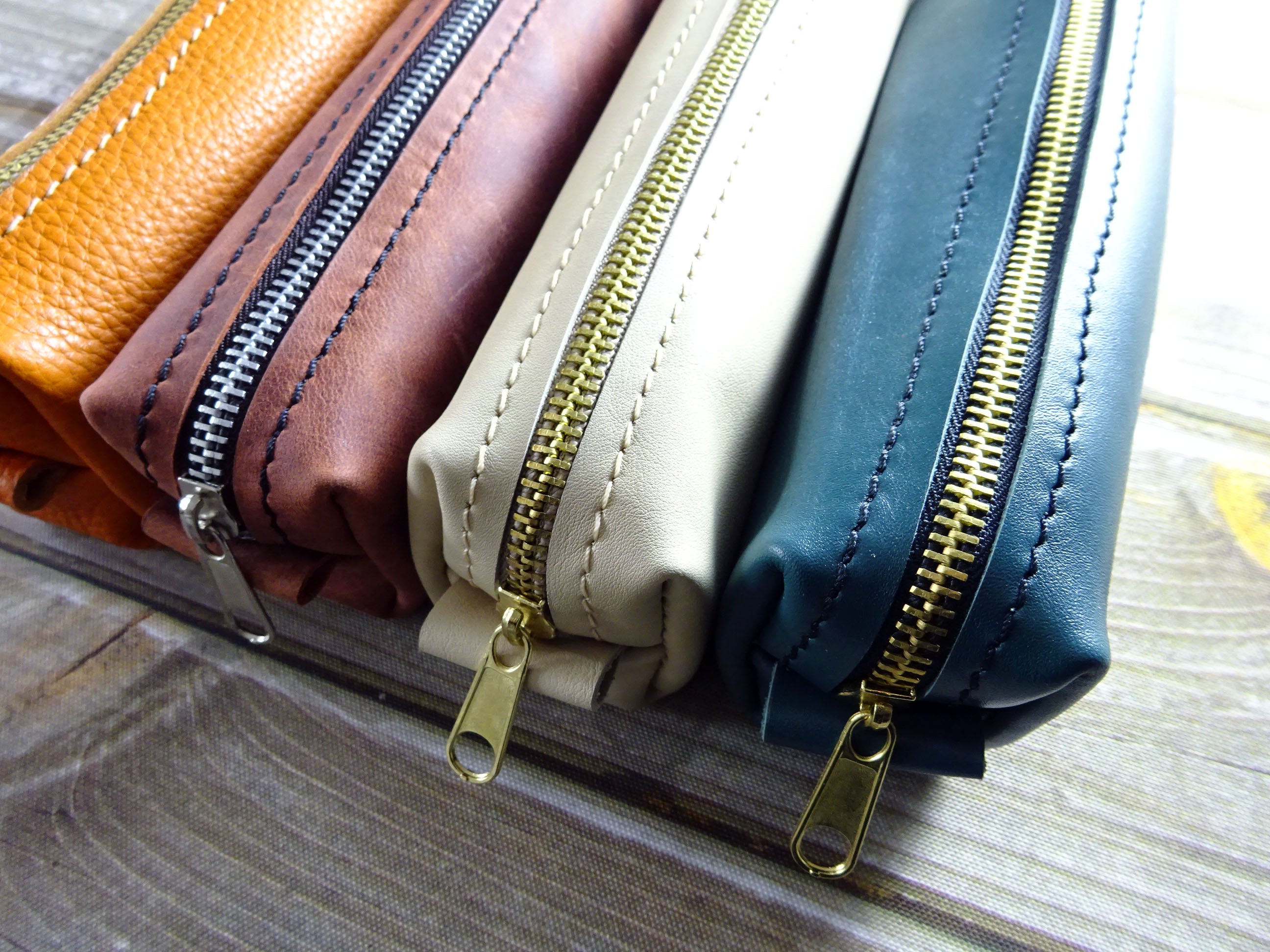 Pen Case - Pencil Case with zipper, Falcon Travelers, Pencil case, Lady Falcon, Travelers, Notebook, Traveler's, Journaling, Planner, writing, leather, cover