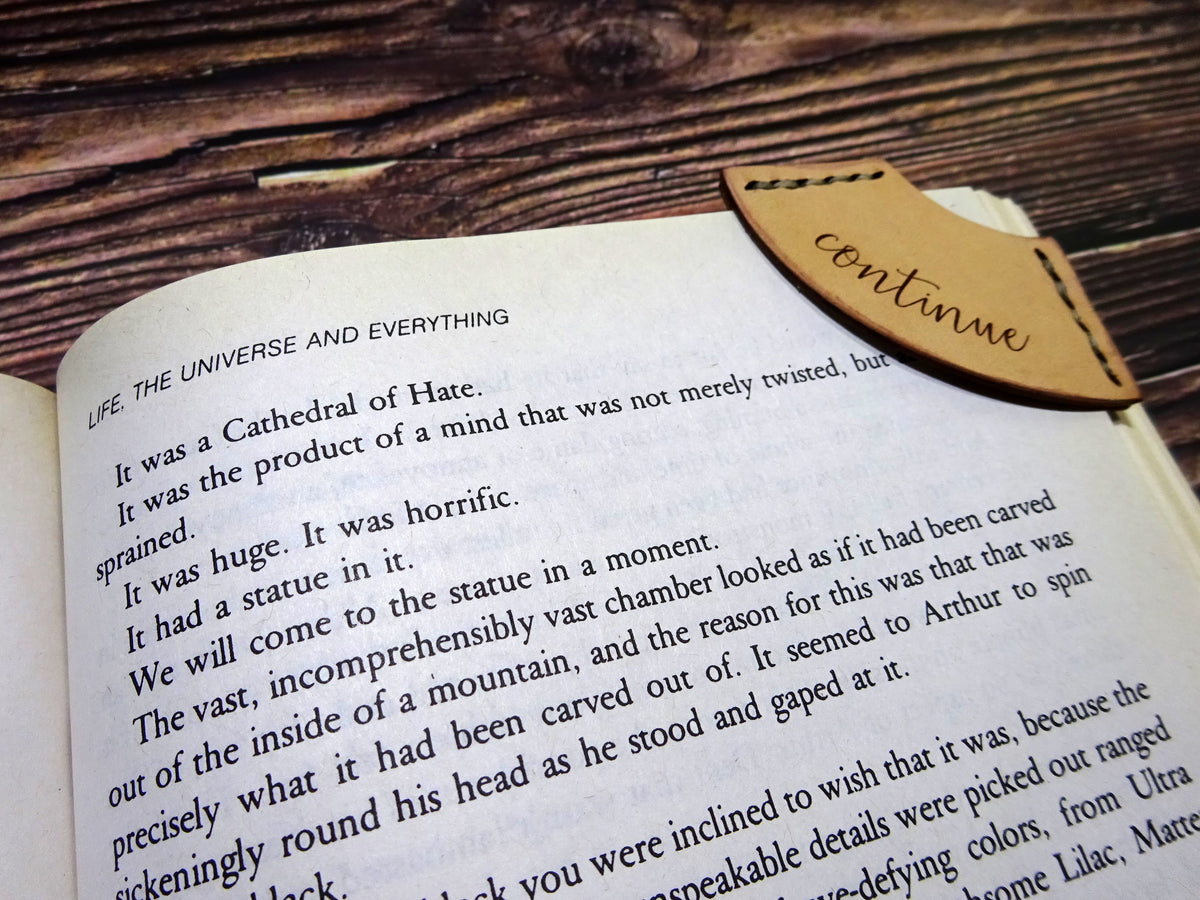 Leather Corner Bookmark - Falcon Travelers