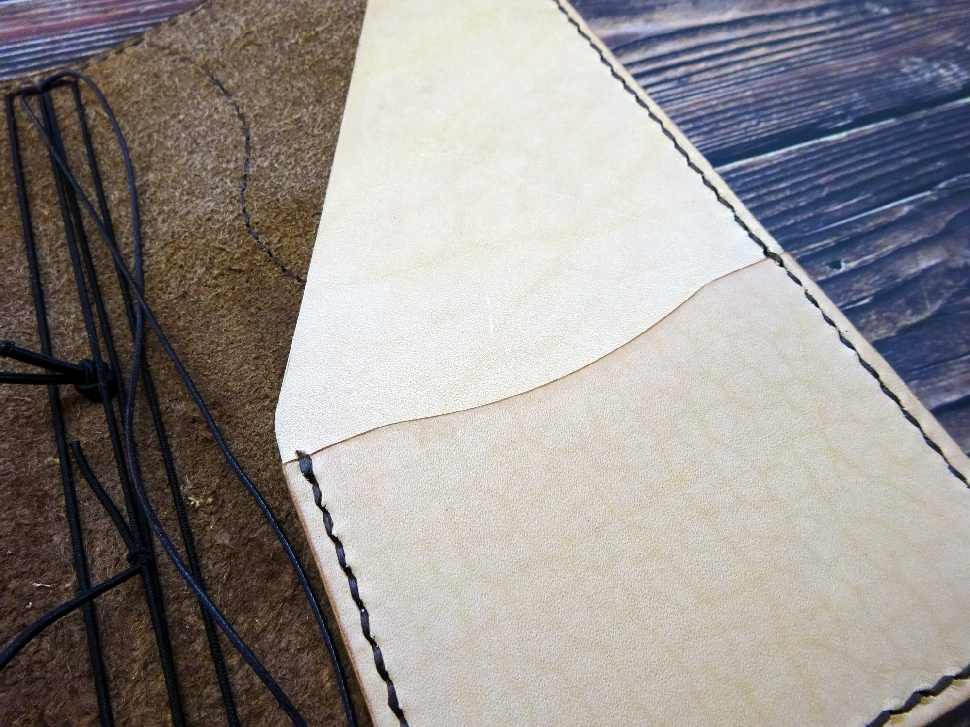 Traveler Casual, Original