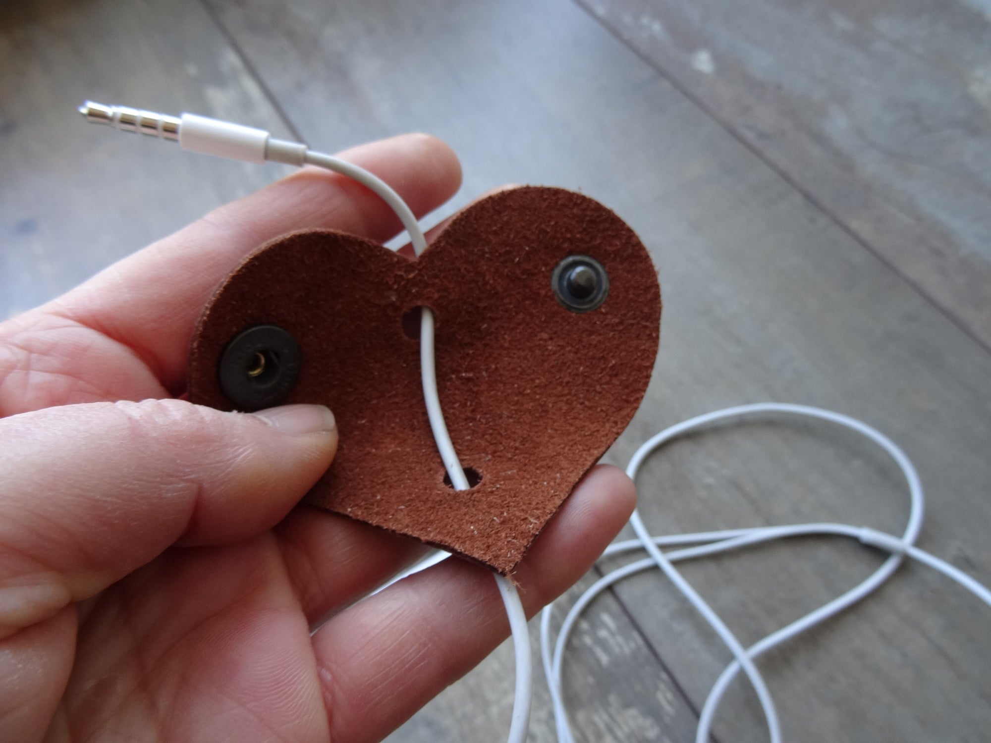 Leather Cable holder - Ear-Phone holder - Falcon Travelers