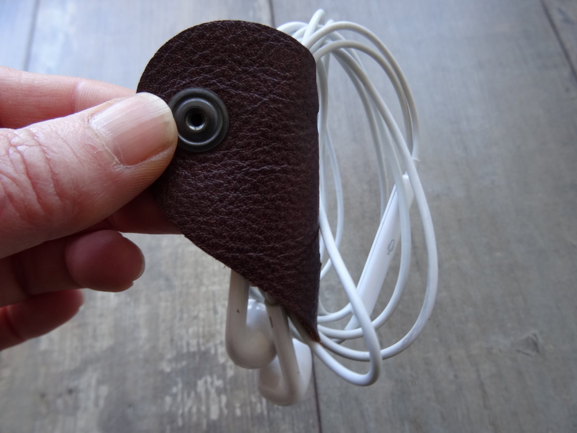 Leather Cable holder - Ear-Phone holder - Falcon Travelers