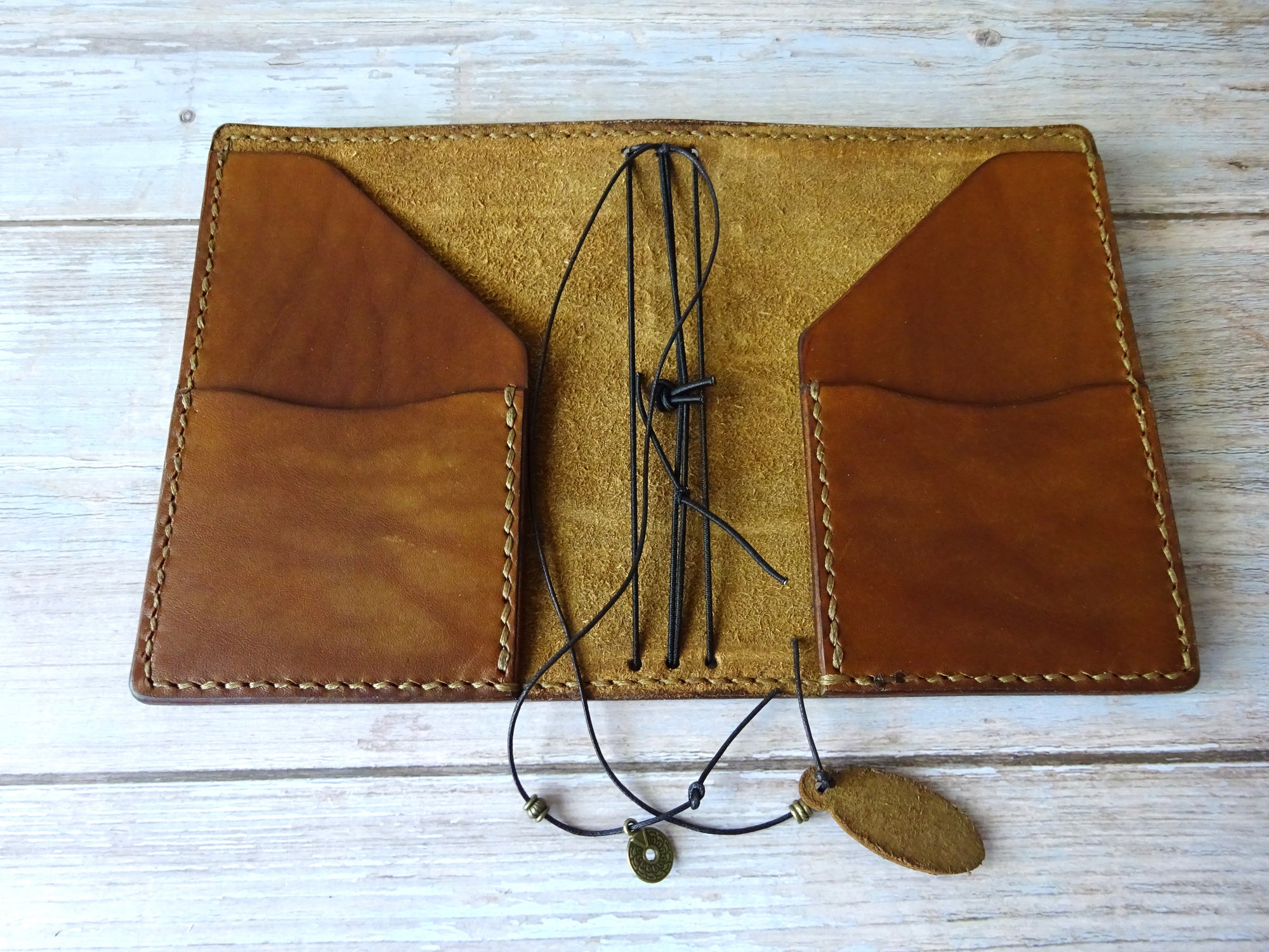 Traveler Business Casual, Original