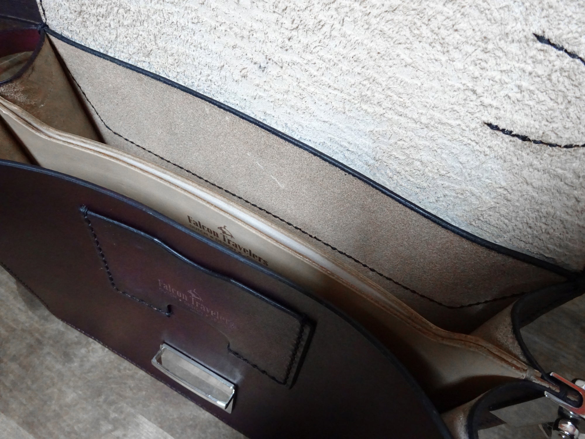 Falcon Satchel, Medium