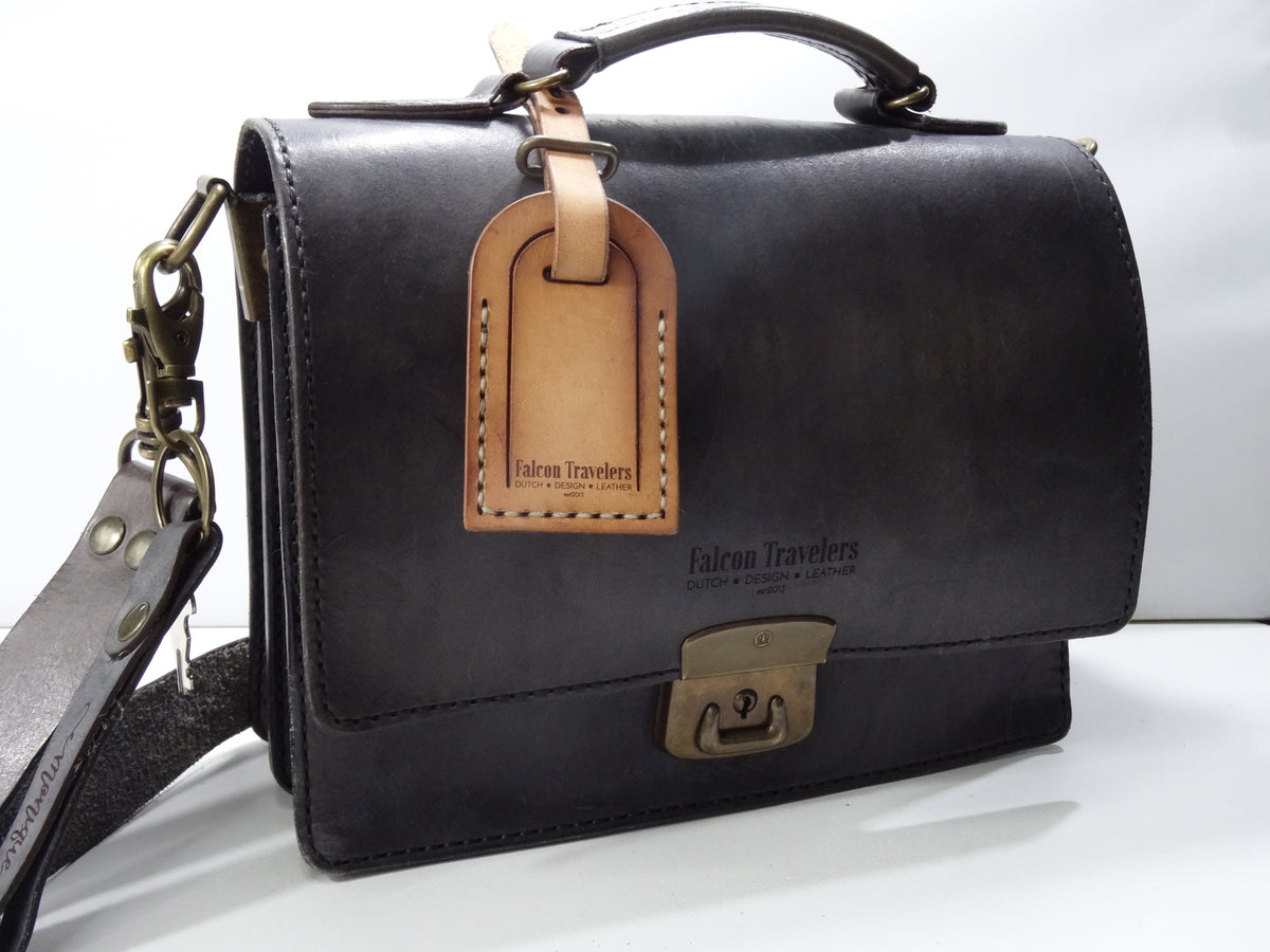 Leather Luggage Tag, Falcon Travelers, Leather Accesories, Lady Falcon, Travelers, Notebook, Traveler's, Journaling, Planner, writing, leather, cover